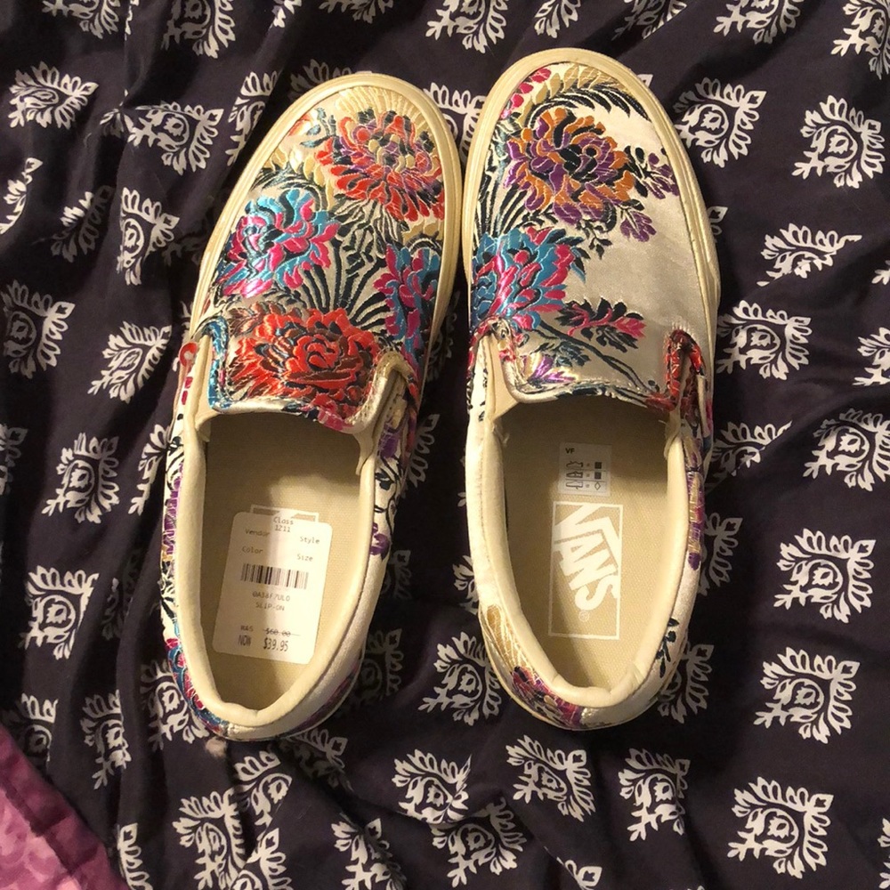 brand new slip on vans